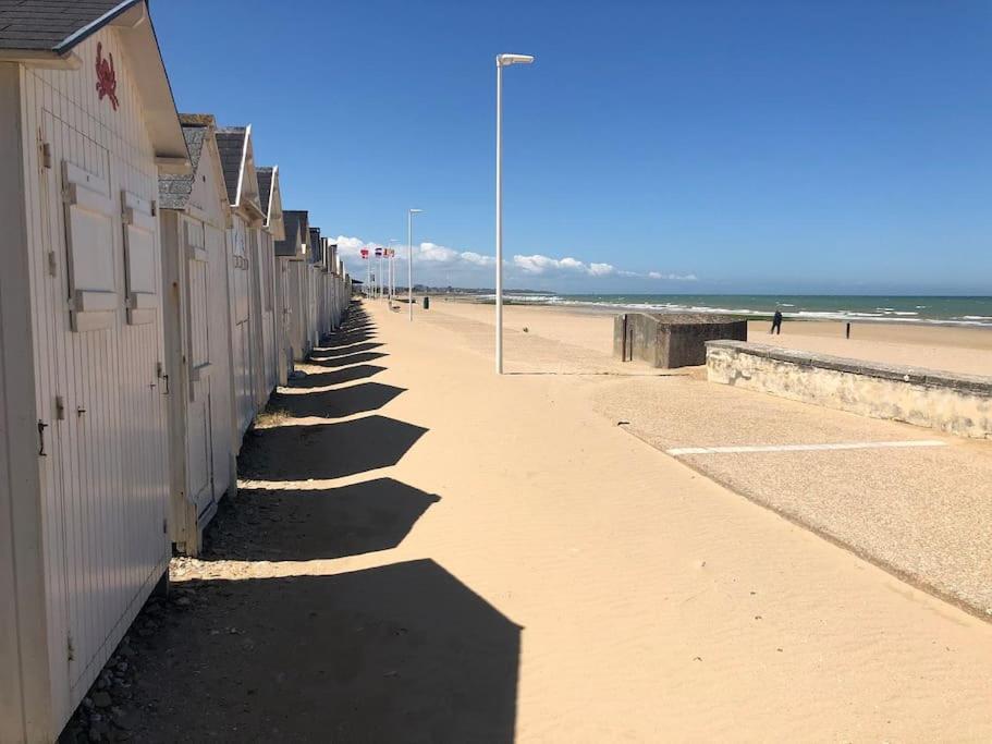 Appartement Acces Direct A La Plage Bernières-sur-Mer Kültér fotó