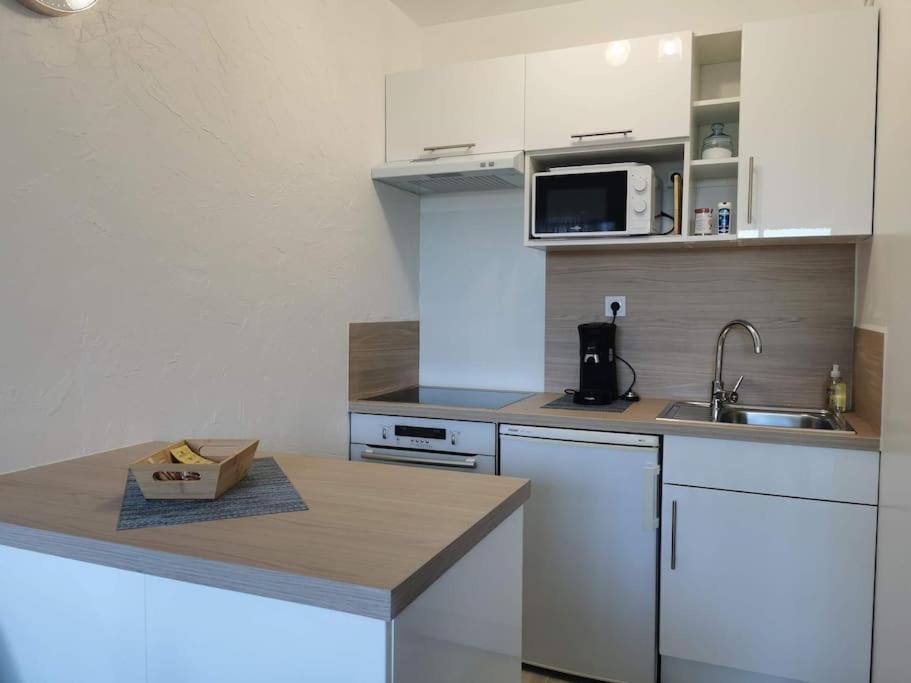 Appartement Acces Direct A La Plage Bernières-sur-Mer Kültér fotó